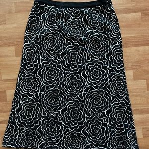 Vintage Black & White Flower Swirl, Floral Long A Line Skirt, Size 14, Midi